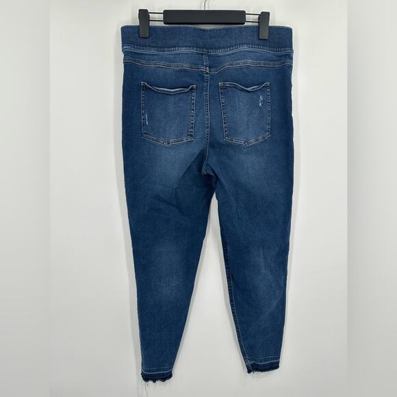 Spanx | Shape And Lift Distressed Skinny Jeans In Medium Blue Wash Size 1X - Picture 3 of 9